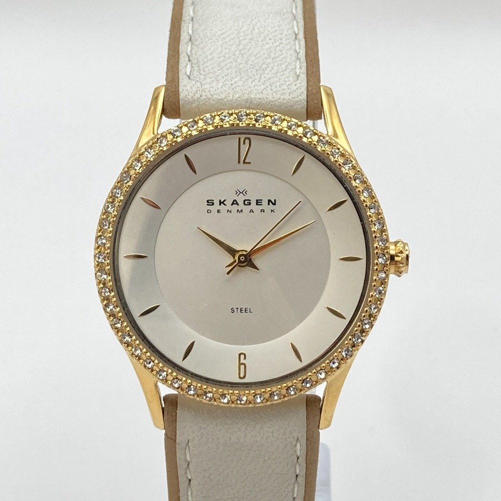Skagen Women's Watch 30mm Gold Tone Crystals Slim Leather 30M New Battery 8"